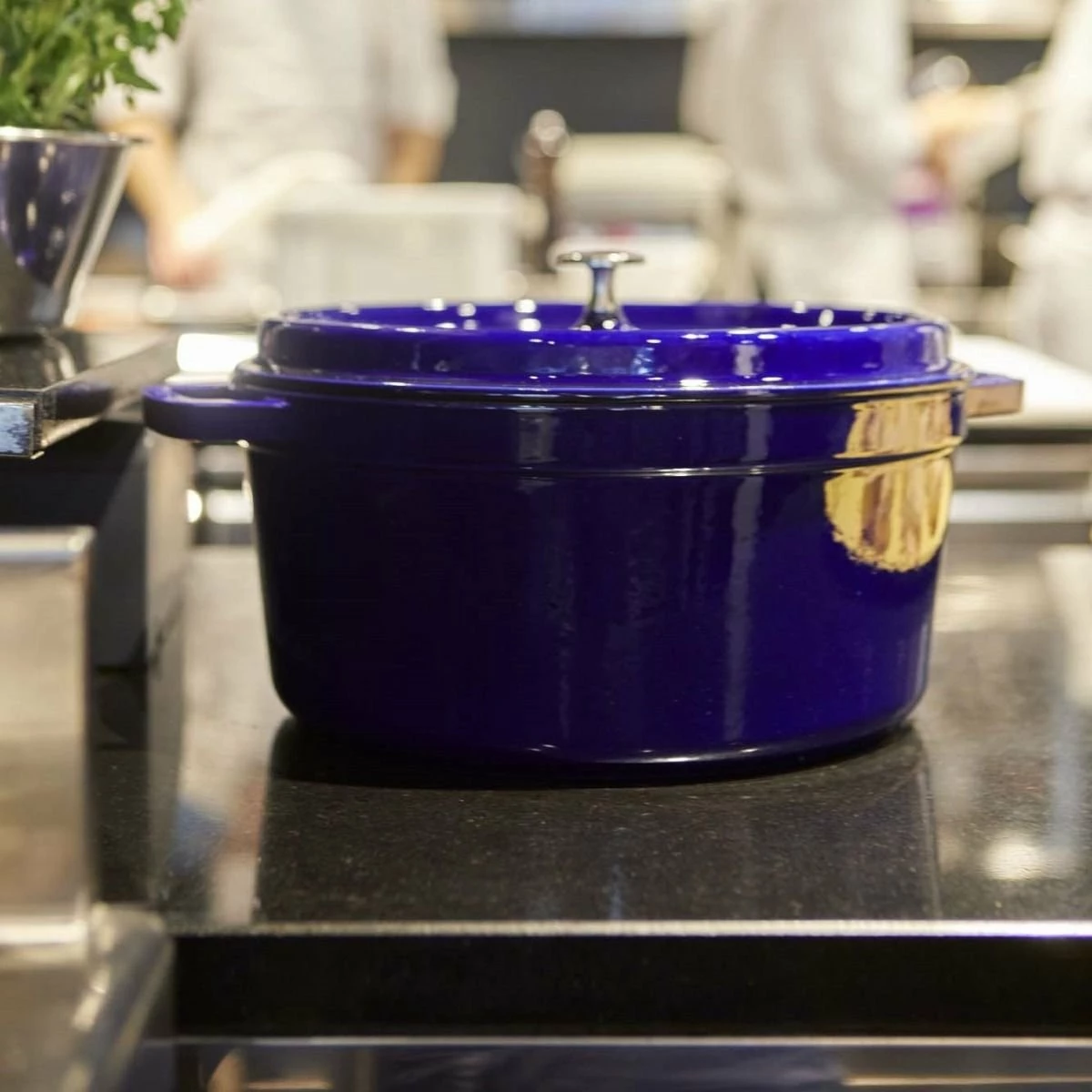 Staub 9 Qt. Round Cocotte/Dutch Oven | Dark Blue 4 Staub 9 Qt. Round Cocotte/Dutch Oven | Dark Blue - Image 2