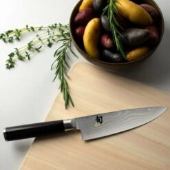 Shun Cutlery Shun Classic 6" Chef's Knife -Le Creuset sales dm0723 moodypotato lifestyle1 1