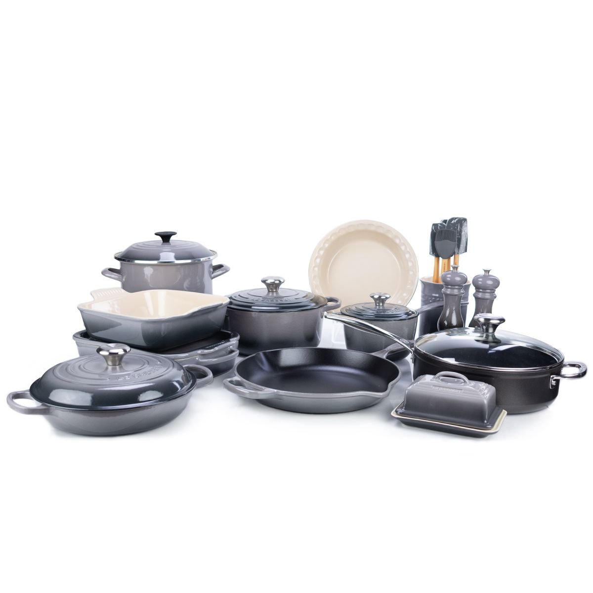 Le Creuset Collector's 23-Piece Set | Oyster Le Creuset Collector's 23-Piece Set | Oyster -Le Creuset sales ekb le23set7f