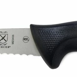 Mercer Cutlery Mercer Millennia™ 6" Utility Knife (Wavy Edge)