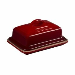 Le Creuset Collector's 23-Piece Set | Cerise 29 Le Creuset Collector's 23-Piece Set | Cerise -Le Creuset sales pg0307 1767 le creuset heritage butter dish cerise cherry red 2 1