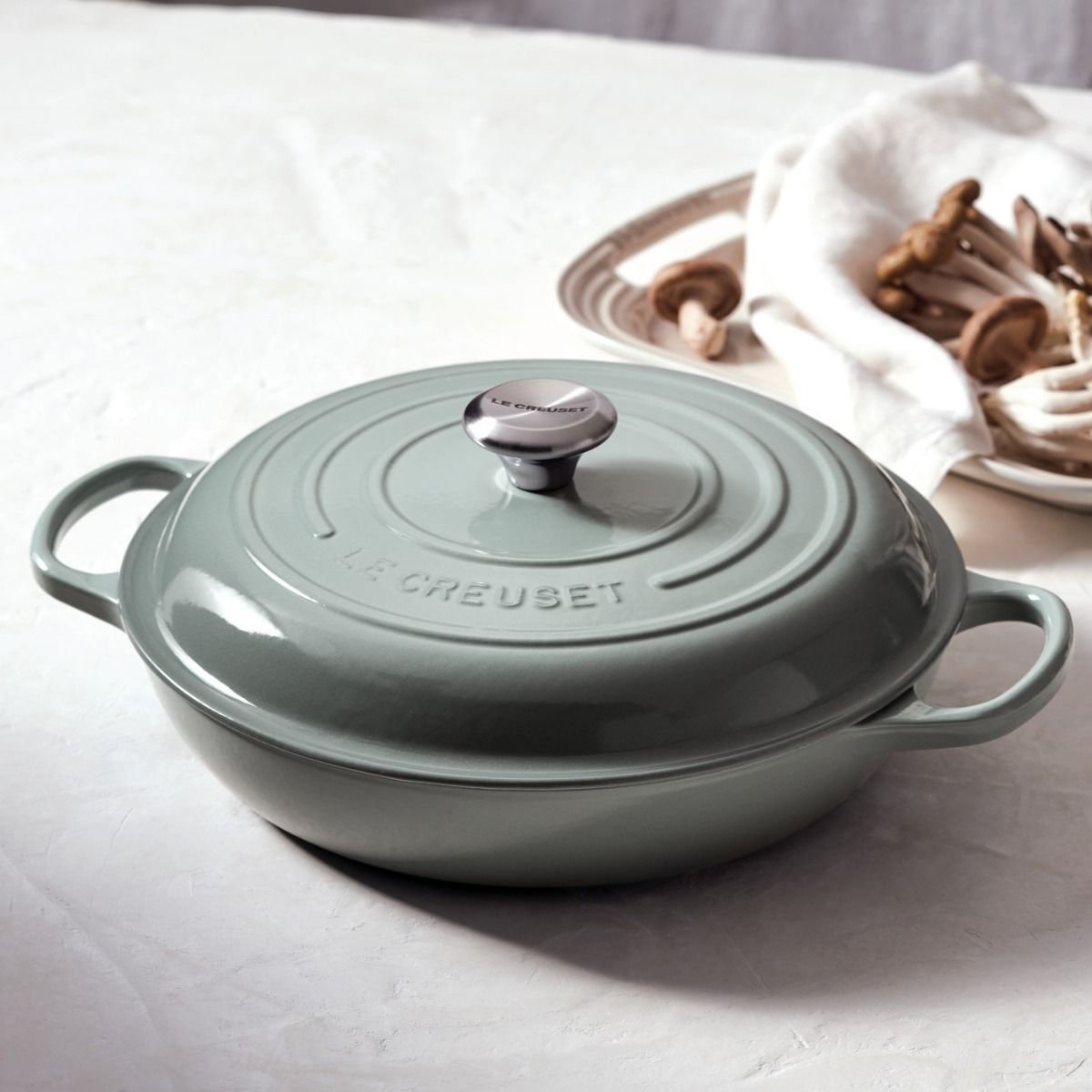 Le Creuset 3.5 Qt. Signature Enameled Cast Iron Braiser with Stainless Steel Knob | Sea Salt Le Creuset 3.5 Qt. Signature Enameled Cast Iron Braiser With Stainless Steel Knob | Sea Salt -Le Creuset sales rs9177 spring 2019 meringueseasalt 0173 lpr