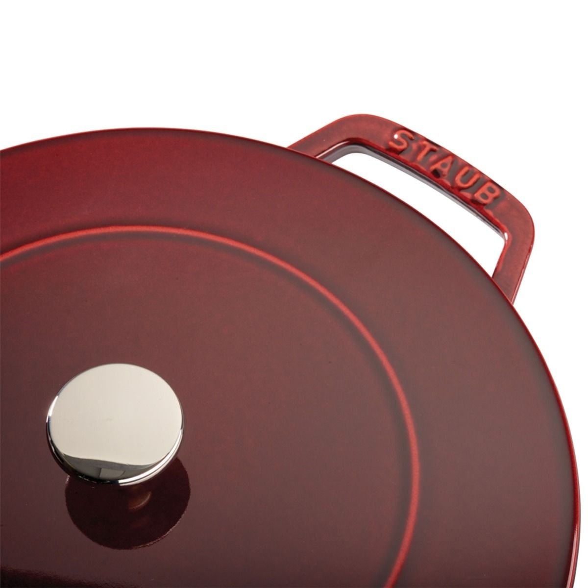 Staub 3.75 Qt. Essential French Oven | Grenadine Staub 3.75 Qt. Essential French Oven | Grenadine -Le Creuset sales staub cast iron 4 qt essential f 5 1